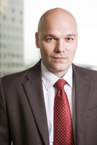 Gavin Ward, Director of Asia of CMC Markets